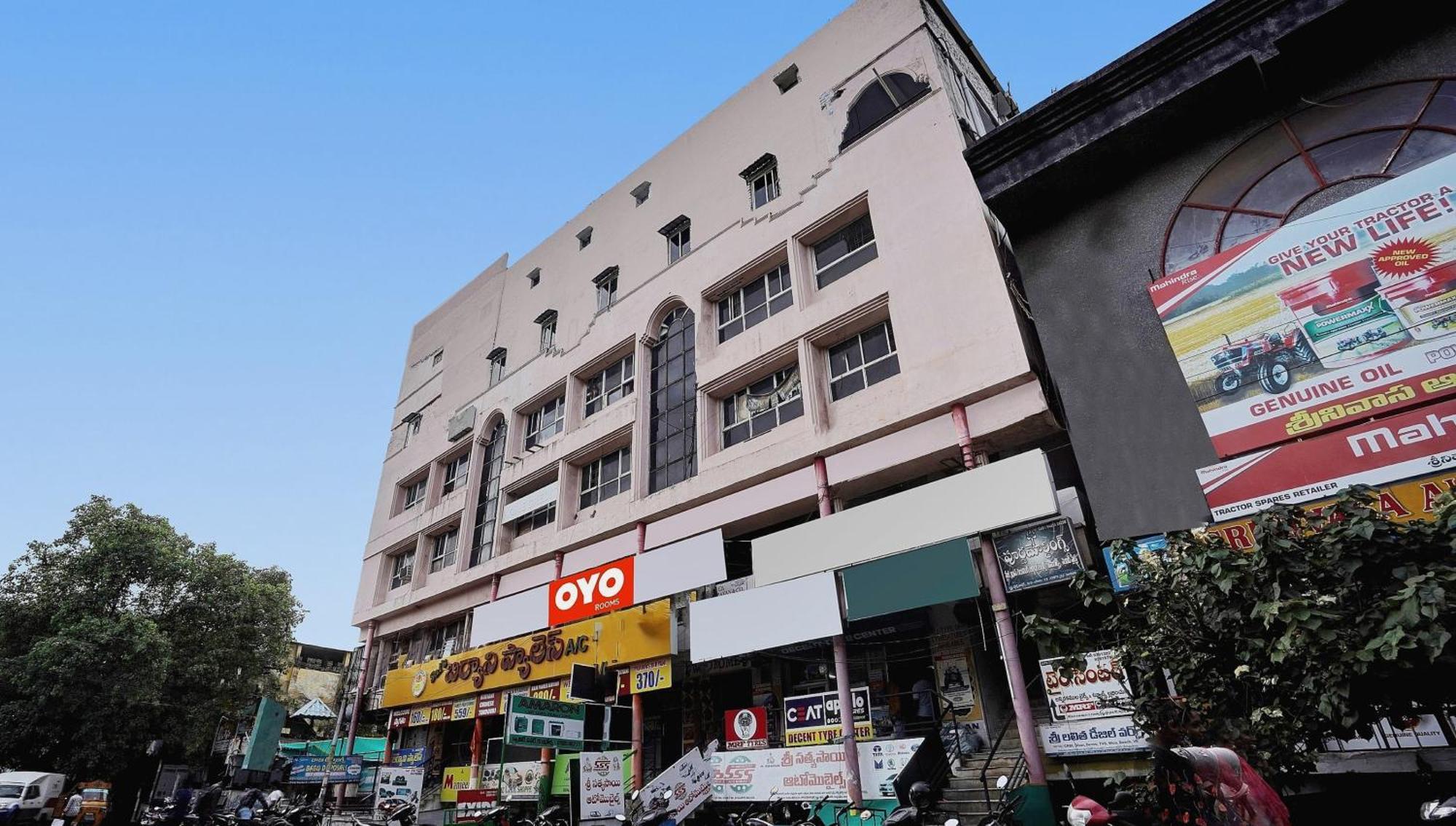 Hotel O Sai Krishna Residency Виджаявада Экстерьер фото