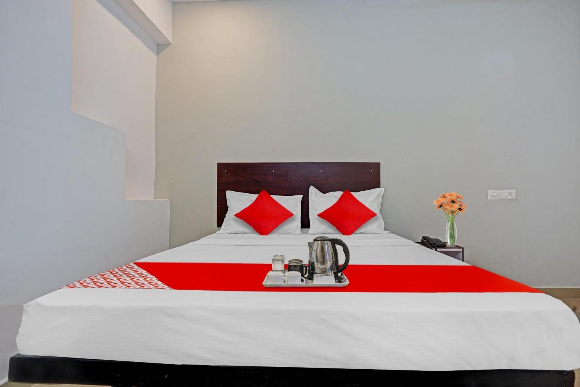 Hotel O Sai Krishna Residency Виджаявада Экстерьер фото