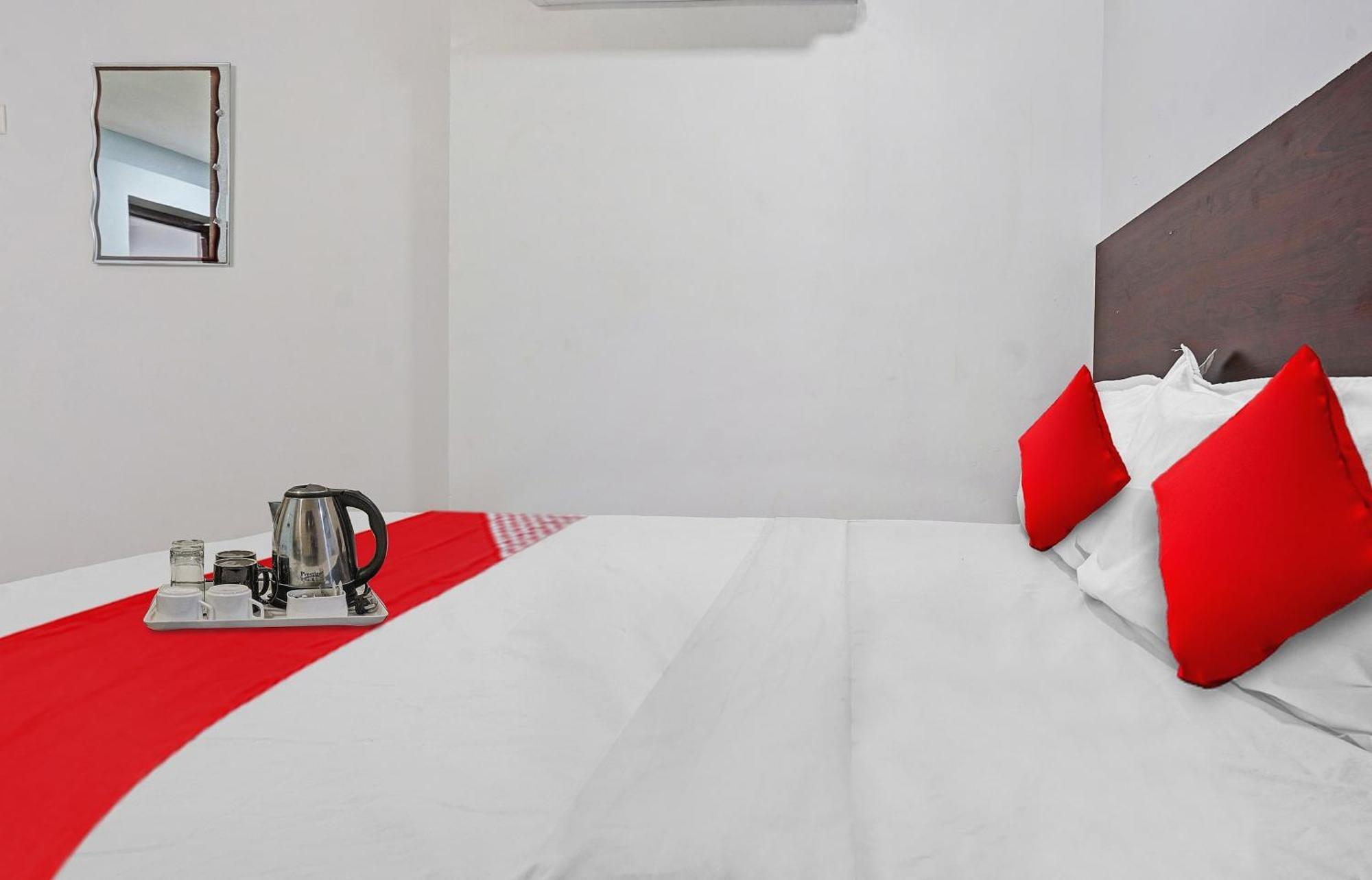 Hotel O Sai Krishna Residency Виджаявада Экстерьер фото